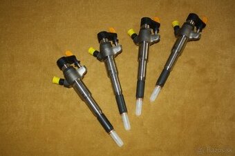 RENAULT OPEL 2.3 DCI VSTREKOVACE CONTINENTAL 166000372R