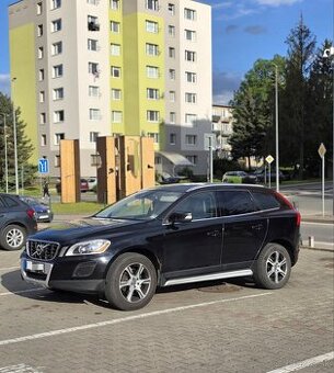 Volvo xc60 2,4D D5 151kw 4x4