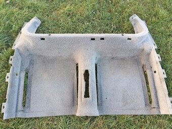 Zadná časť koberca golf mk2