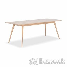 Predám jedalensky stôl z masívneho dubového dreva - 1