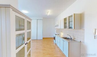 REZERVOVANÉ menší 2 izb.byt s balkónom 40m2