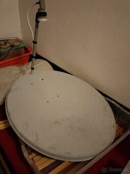 Predám satelit, parabolu s hlavicou.