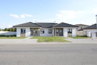 33Reality |Na predaj 3.izbový rodinný dvojdom v lukratívnej