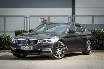 BMW Rad 5 530d xDrive Luxury /AJ NA SPLÁTKY/