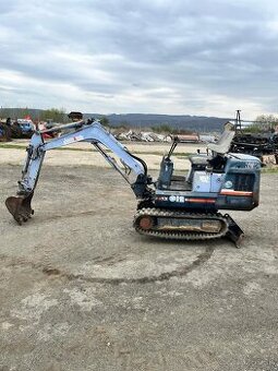 Báger Kubota KX-012
