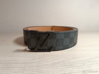 Louis Vuitton opasok