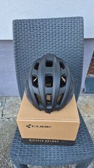 Cestná prilba CUBE RACE
