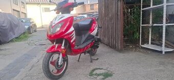 Adamoto speeder 506