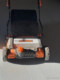 Vertikutator