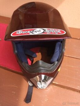 Prilba na motorku veľ. 55-57cm bordová