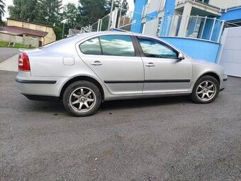 Octavia 2 DSG automat