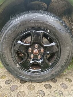 Pneu 215/70/R16