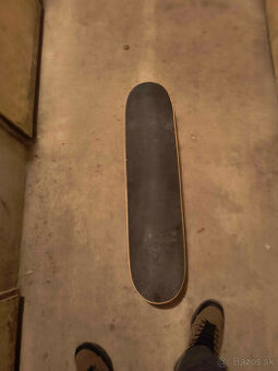 Predam starý detský skateboard Globe