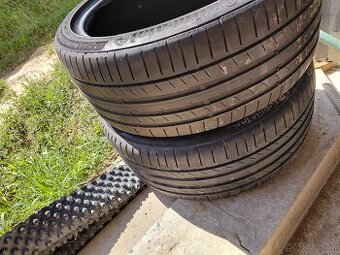 2x Continental 225/40R18