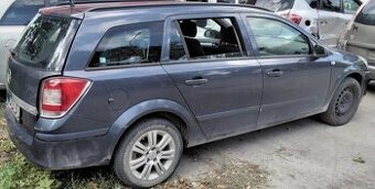 Opel Astra H 1.7 CDTI predám TRYSKY 0445110175, DVERE