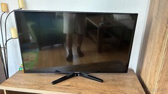 Predám televízor LCD full HD 109cm - 1