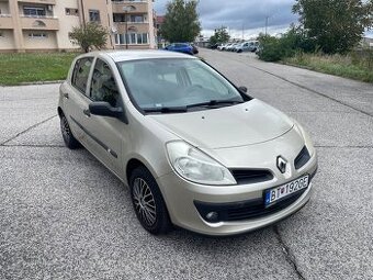 Clio III rv 2007, 1,2 16V, iba 60000km, bez investícií