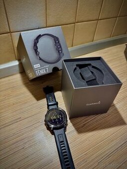 Predam Garmin Fenix 7 Sapphire Solar, TOP stav