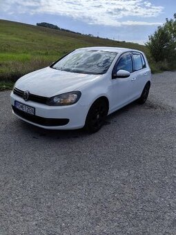 Volkswagen Golf 1.6tdi