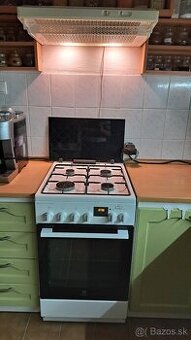 Kombinovaný sporák Elektrolux