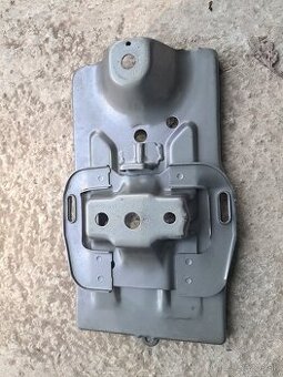 HONDA S2000 tácka pod akumulatorom