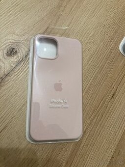 Silikonovy kryt na iPhone 14