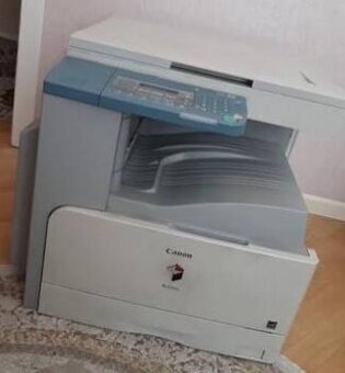 Predam laserovu tlaciaren so scannerom a kopirkou Canon.