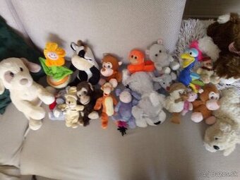 Darujem plyšákov.