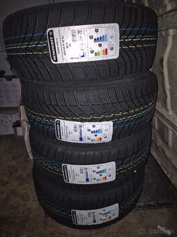 225/45 R18 XL