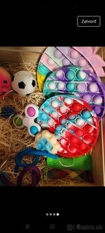 Fidget toys set 22 kusov