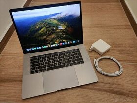 Apple MacBook Pro 15" 2019 i7, Radeon pro 555x 32Gb/512Gb