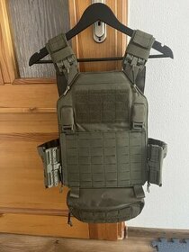 Plate carrier + admin pouch