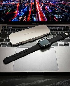 Apple Watch SE 2022 40mm Midnight - neaktivované