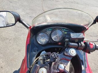 Suzuki gsxf 600