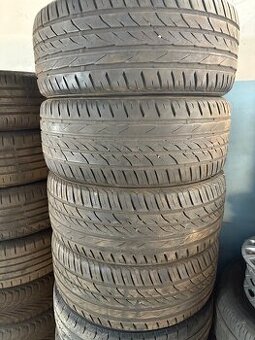 Predám Pneu. Hectorra 3 235/45R18