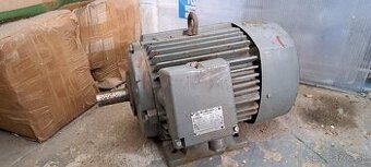 Predam patkovy elektromotor Mohelnice 2,2 kw, 710 ot/min