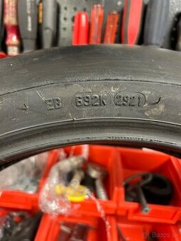 Pmeumatika Slick pirelli diablo