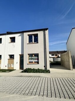 5 IZBOVÝ DOM V ŠTANDARDE Galanta Mládežnícka štvrť