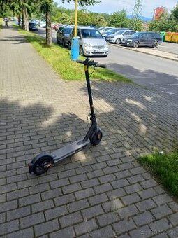 Elektrická kolobežka
