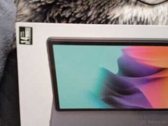 Predám tablet málo používaný