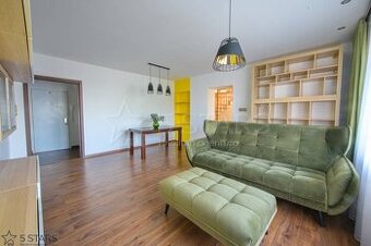 Nadštandardný 4-izbový mezanín v Trenčíne 119 m2