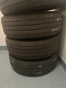 michelin 215/60r17