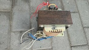Transformátor vhodný na výkonný nf zosilovač 2x36V,6V,15V