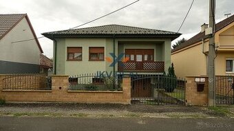 Priestranný 4i RD v obci Blatné