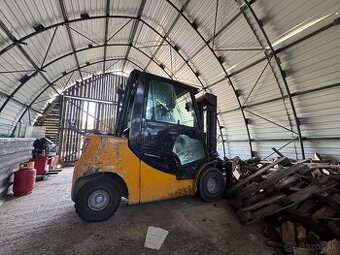 Vysokozdvižný vozík JUNGHEINRICH TFG 430s Plyn 11000mth