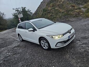 Volkswagen Golf 8 Variant 2022 1.5 TGI 96kw v záruke