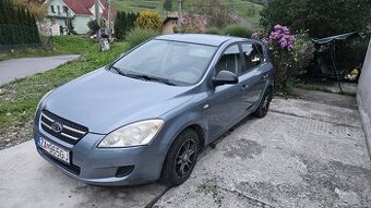 Kia Ceed, rok 2007 1,4 benzín - nová stk, ek