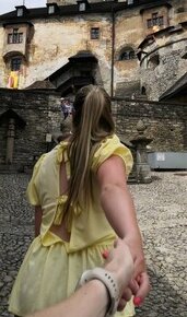 Jemný žltý top s odhaleným chrbtom / MOHITO veľ. M - 1