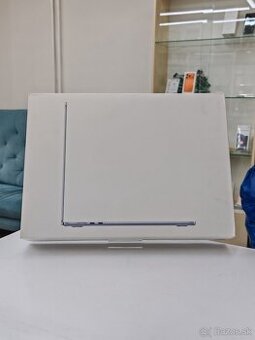 Macbook Air 15" M4 256GB - 1