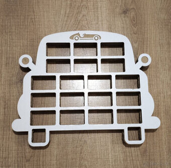 Kartónová autopolička na 20 autíčiek